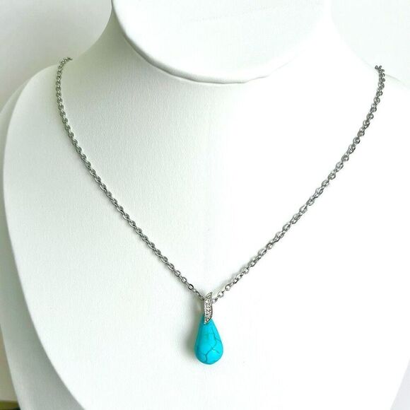 BBN Turquoise & Sterling w/ zircon accent Pendant & Chain - Picture 2 of 12